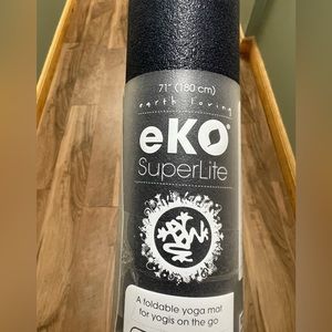 EKO® SUPERLITE TRAVEL YOGA MAT 1.5MM